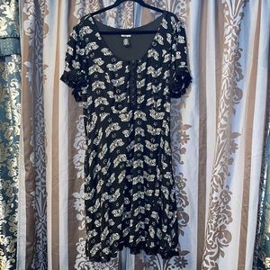 Hot Topic Moth Stars& Moons Dress